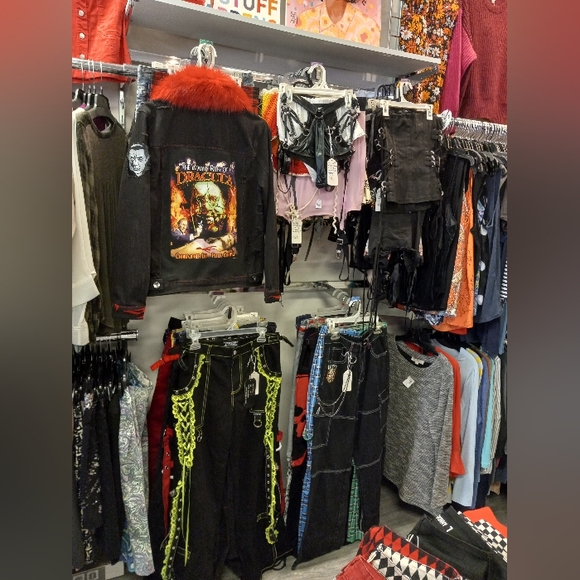 Cheap Chick Trading Co is closing its doors! Shop the Rage collection live FAST! - Picture 4 of 16